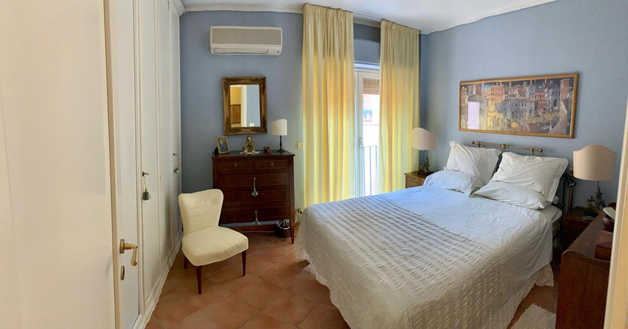 Duomo Square Apartment タオルミーナ エクステリア 写真